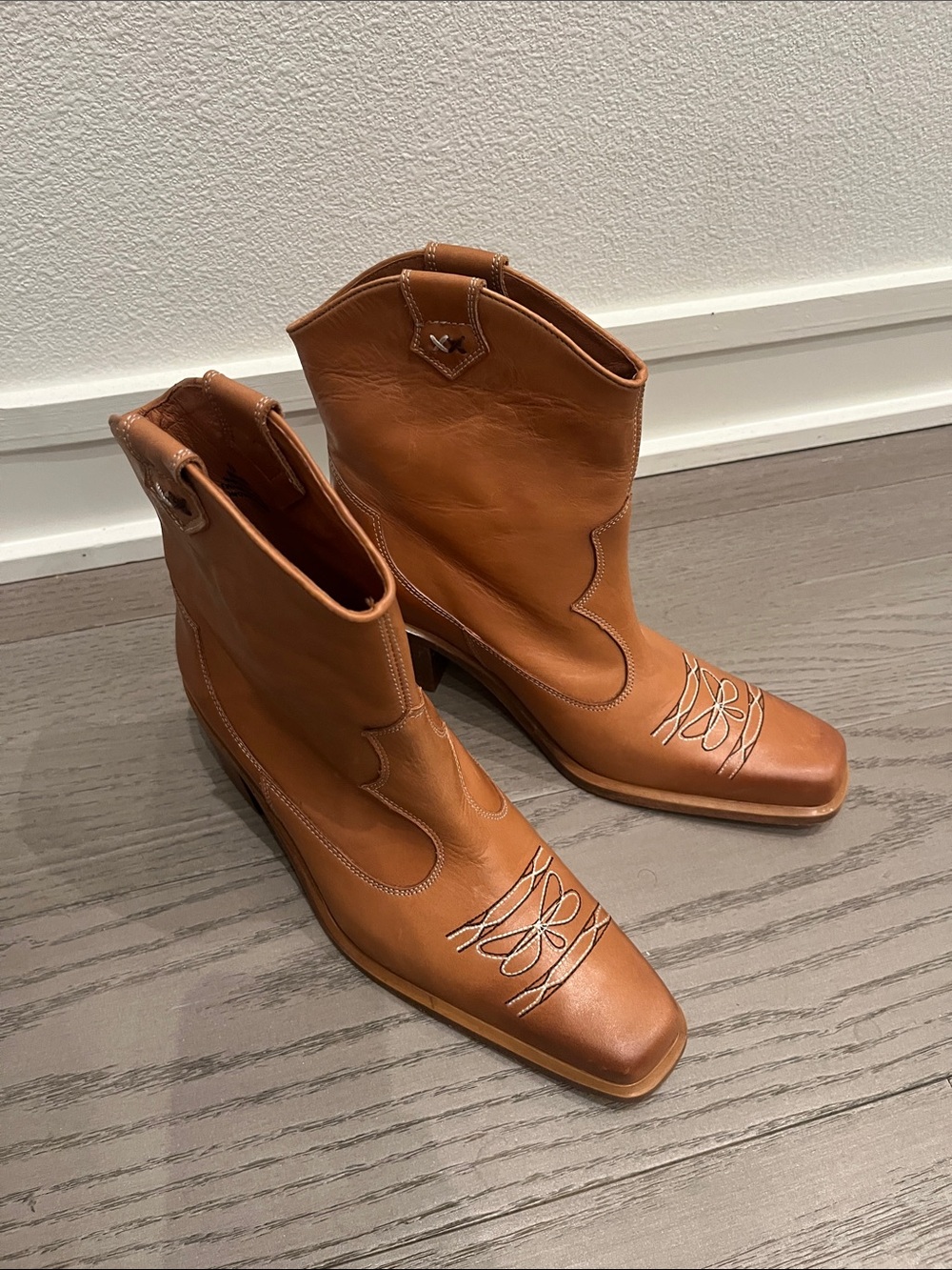 Free People Wandering Cognac Leather Western Ankle Boots 7.5 - Picture 4 of 7